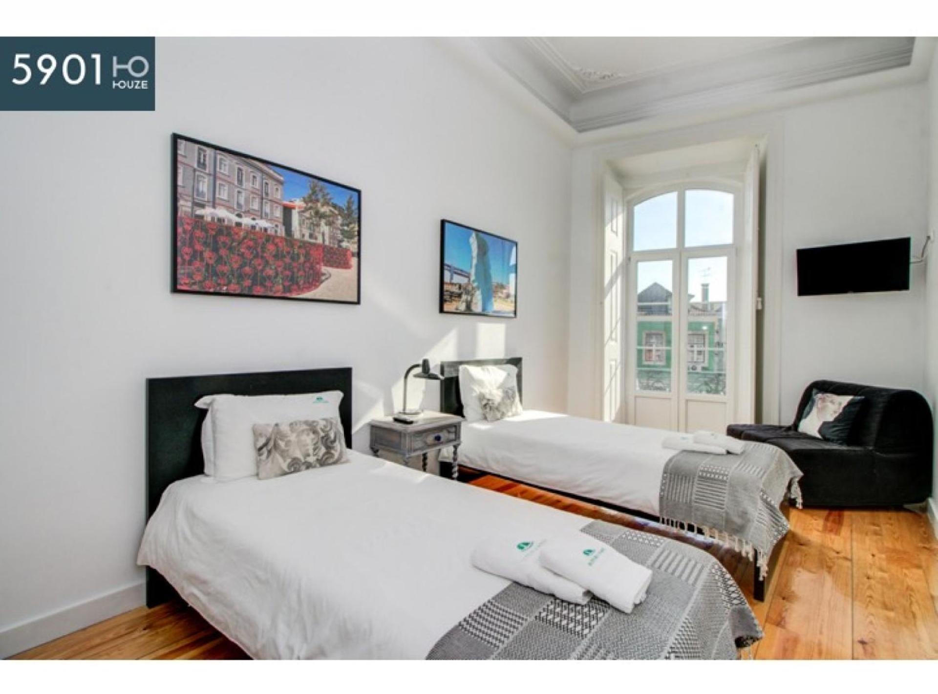 Houze_Central Studio Near Lx Factory And The River Lisbon Bagian luar foto
